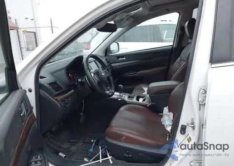 2014 Subaru Outback 3.6R Limited z USA, uszkodzony, nr VIN 4S4BRDPC8E2201738